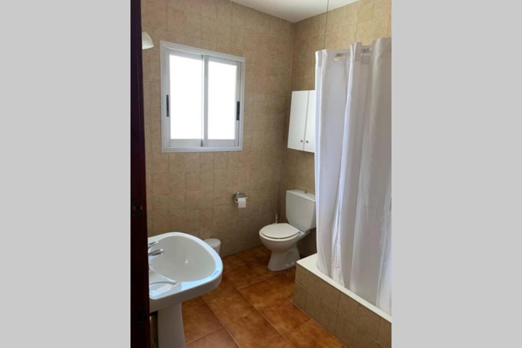 Apartamento En Playa Santo Tomas 1-5 Es Migjorn Gran Zewnętrze zdjęcie